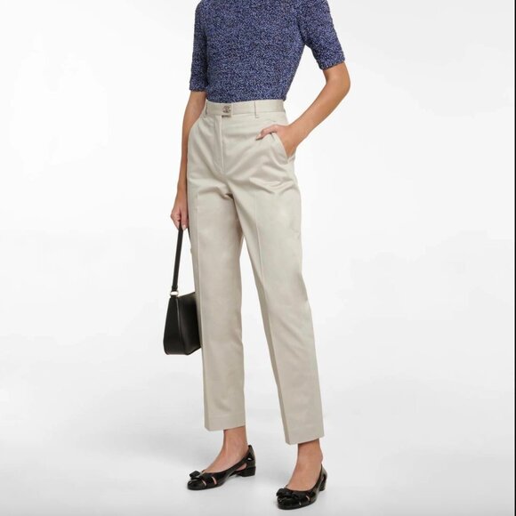 Ferragamo Vara Bow Jelly Ballerina Flats - Picture 1 of 2